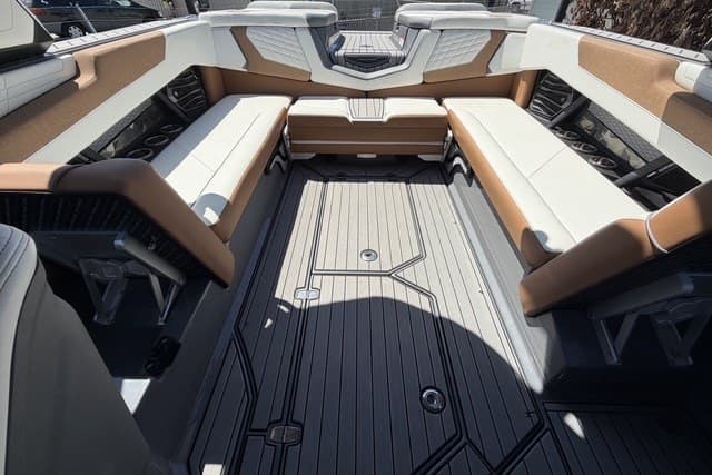 2022 Nautique Super Air Nautique G25 interior with spacious seating and modern design.