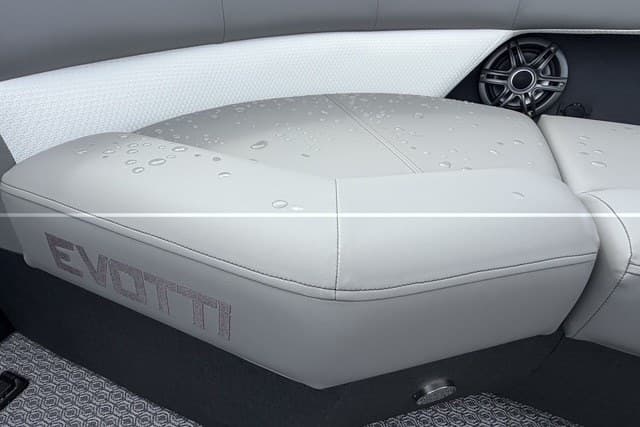 Luxurious Evotti 523CS boat interior with water-resistant seating, showcasing modern design and comfort.